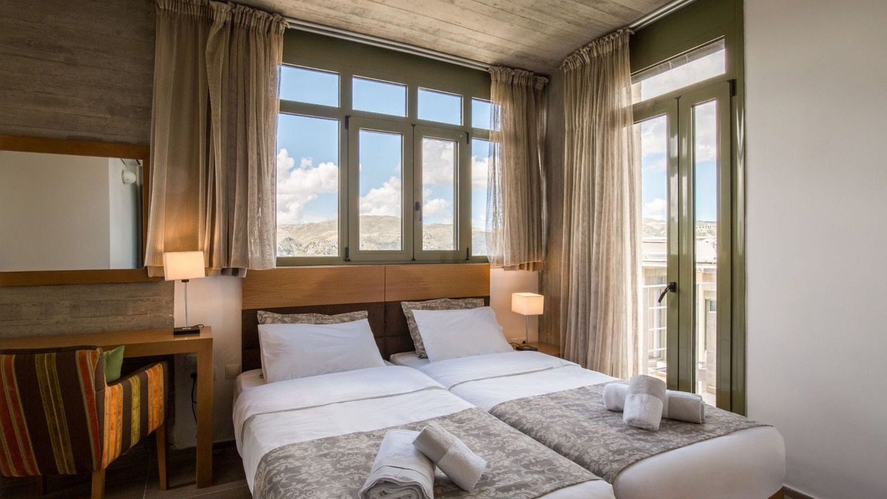Photo of Bedroom in Mixorrouma