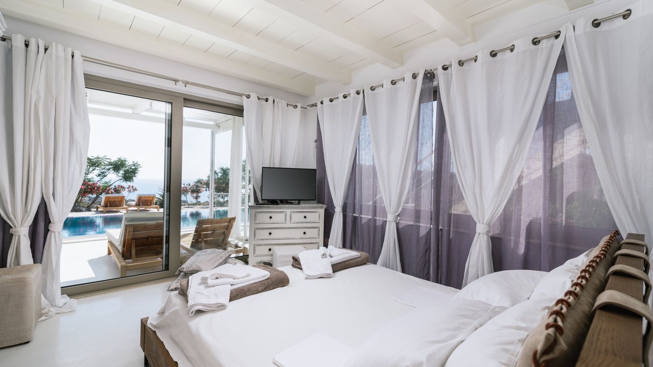 Photo of Bedroom in Pitsidia