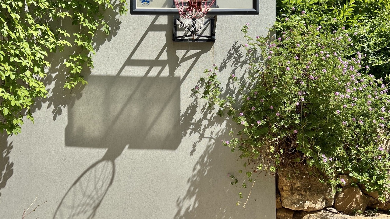 Photo of Outdoor in Sane