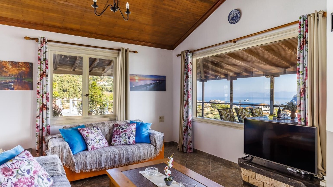 Photo of Livingroom in Skopelos