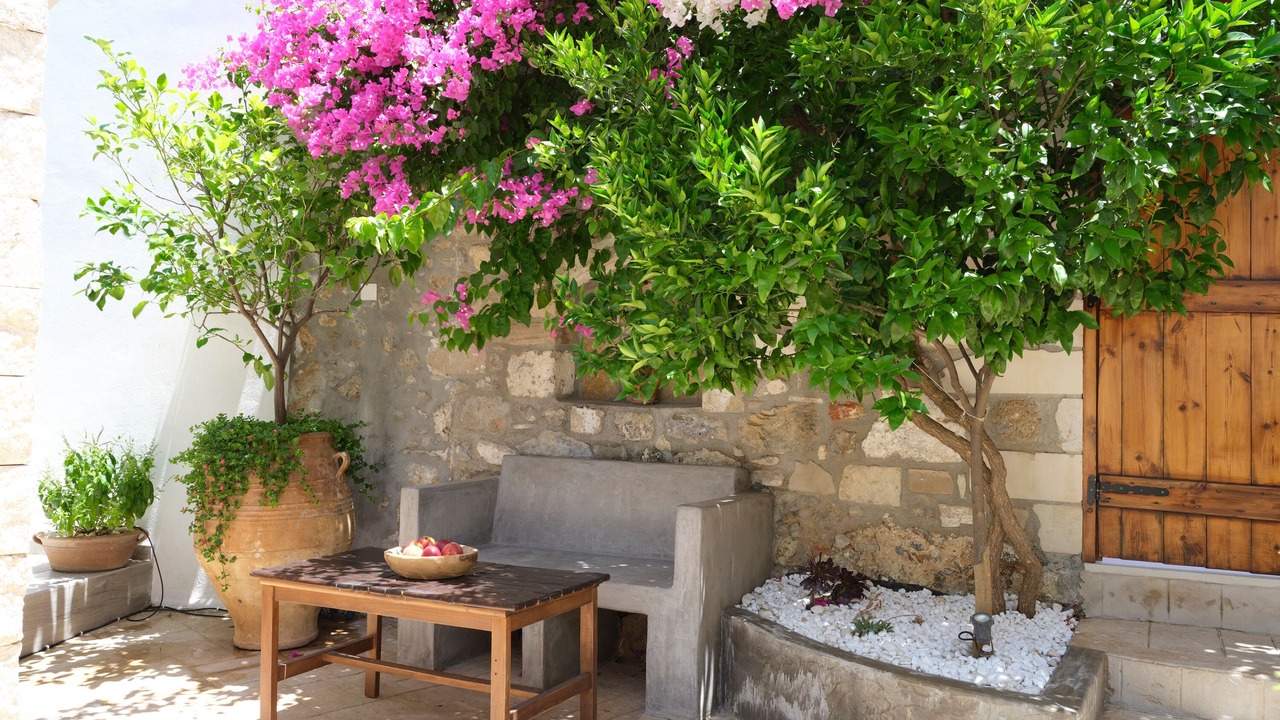 Photo of Patio Balcony in Spilion