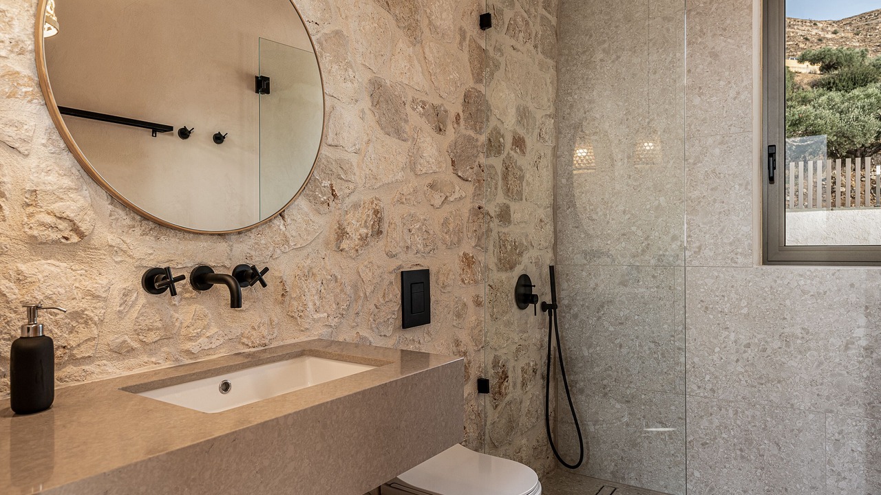 Photo of Bathroom in Limeniskos