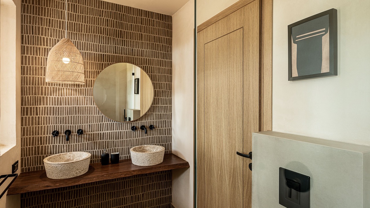 Photo of Bathroom in Limeniskos