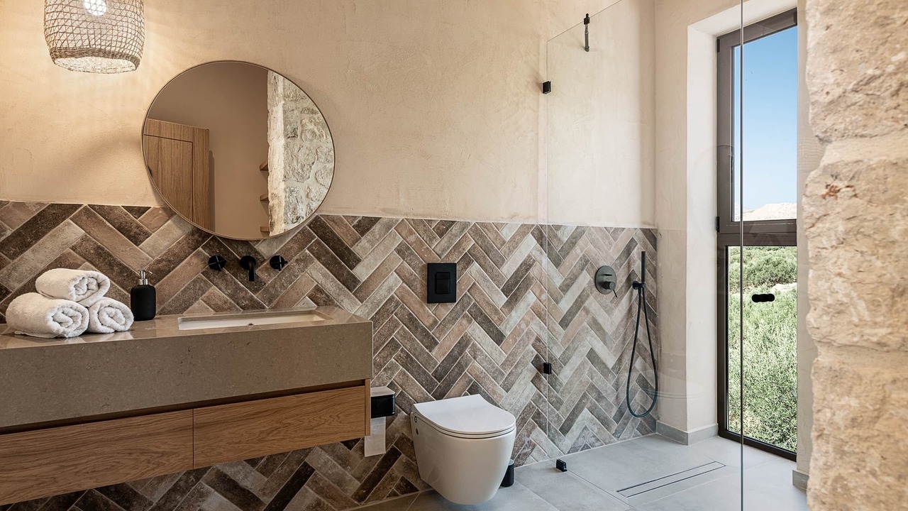 Photo of Bathroom in Limeniskos