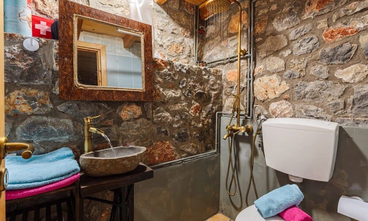 Photo of Bathroom in Artemisia