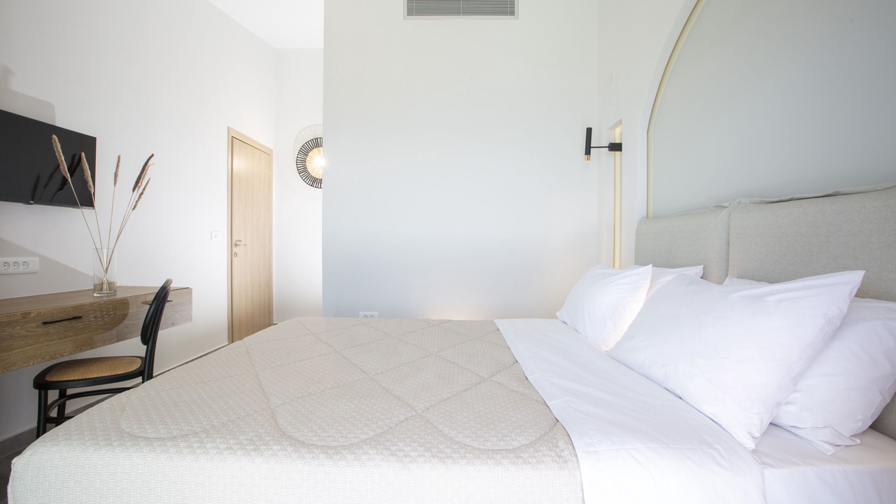Photo of Bedroom in Evgiros