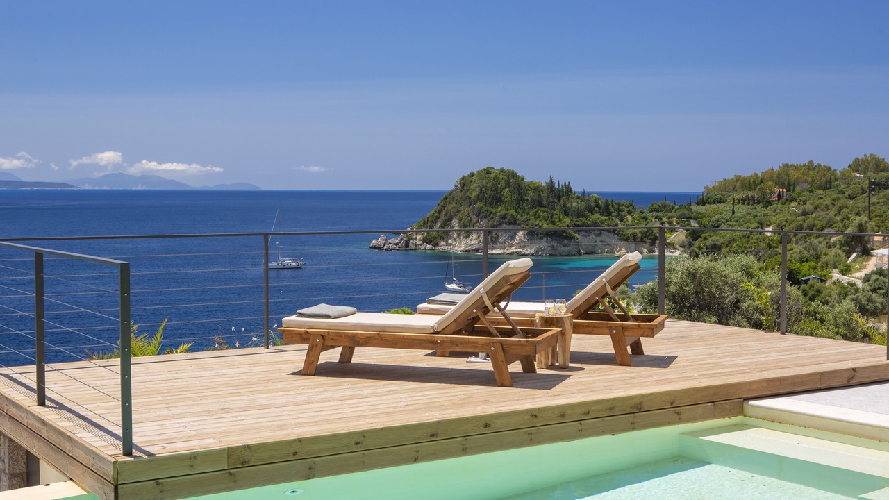 Photo of Outdoor in Evgiros