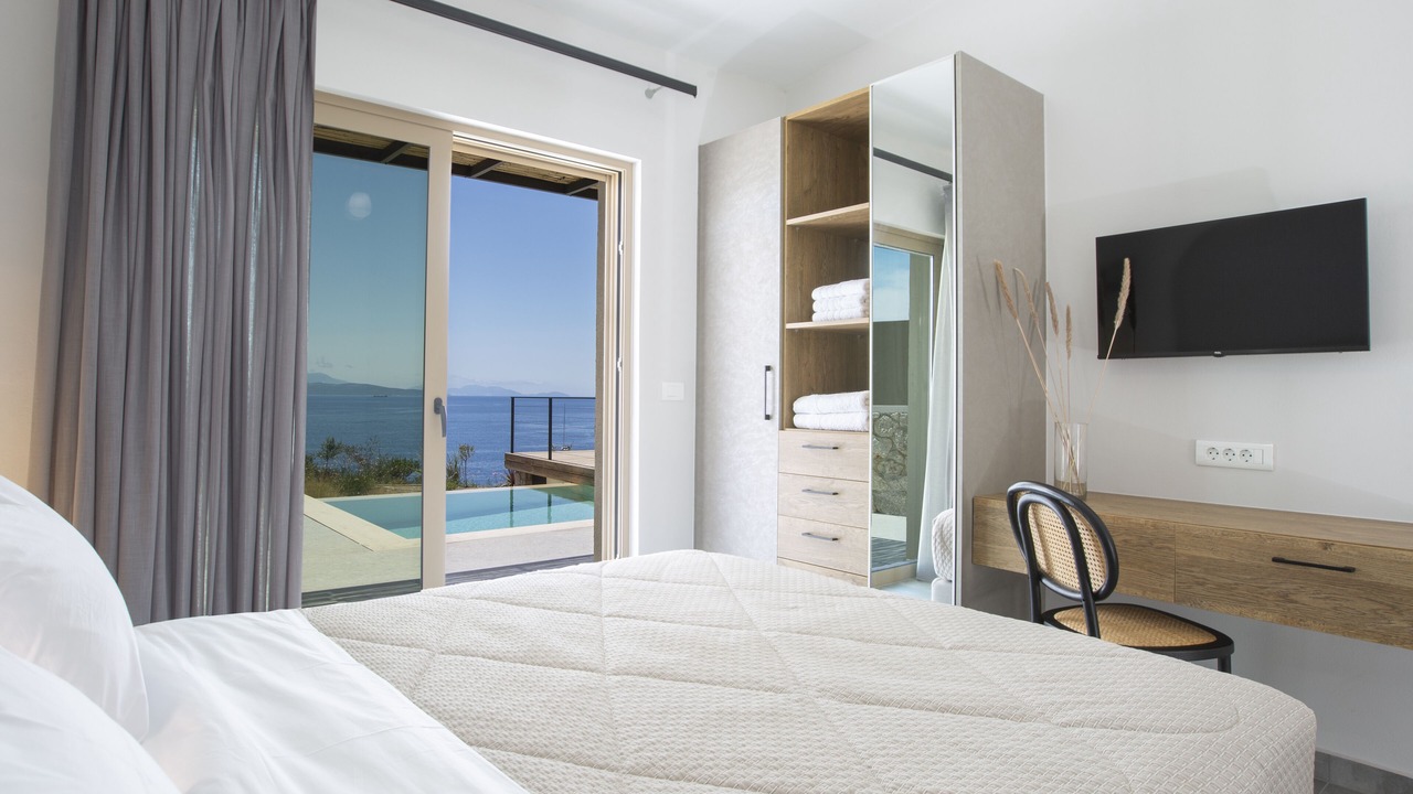 Photo of Bedroom in Evgiros