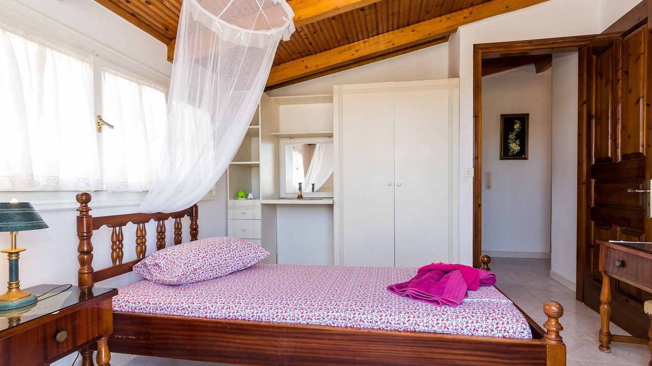 Photo of Bedroom in Ano Vasilikos
