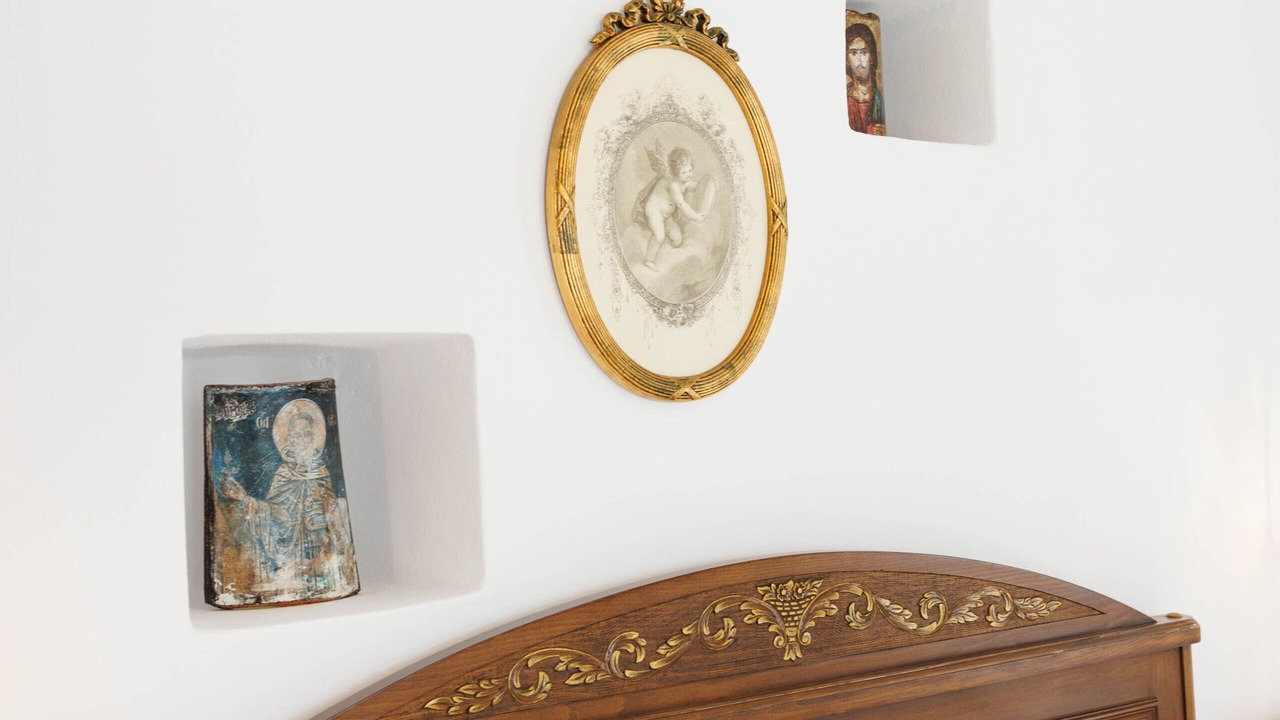 Photo of Bedroom in Omales