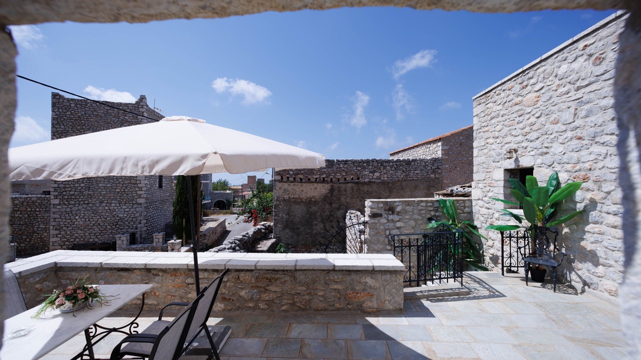 Photo of Outdoor in Omales