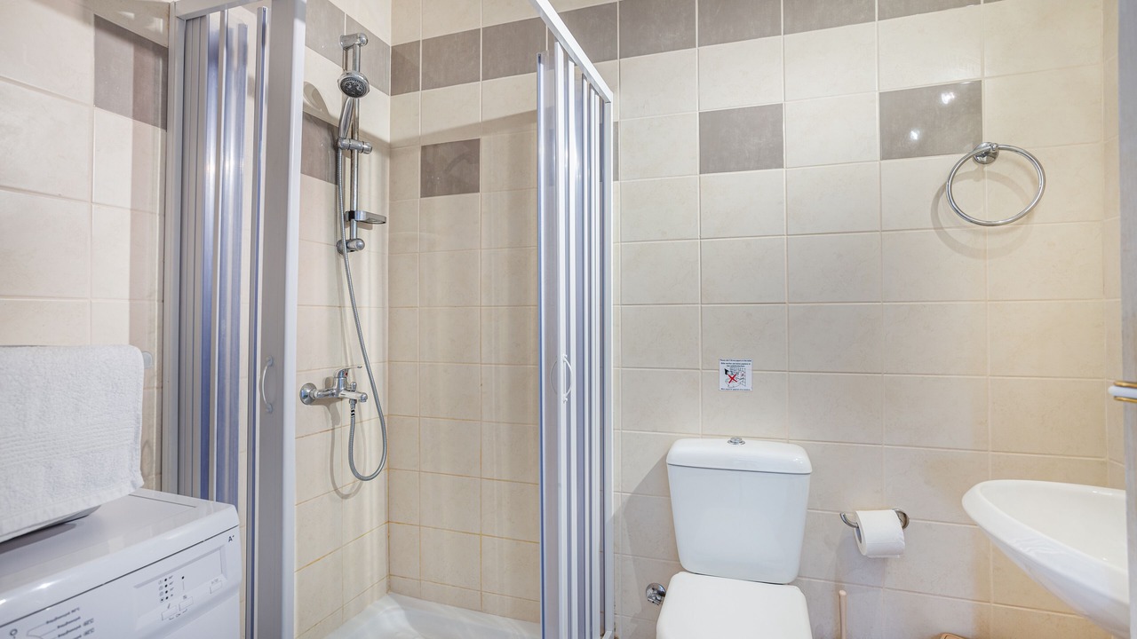 Photo of Bathroom in Exopoli