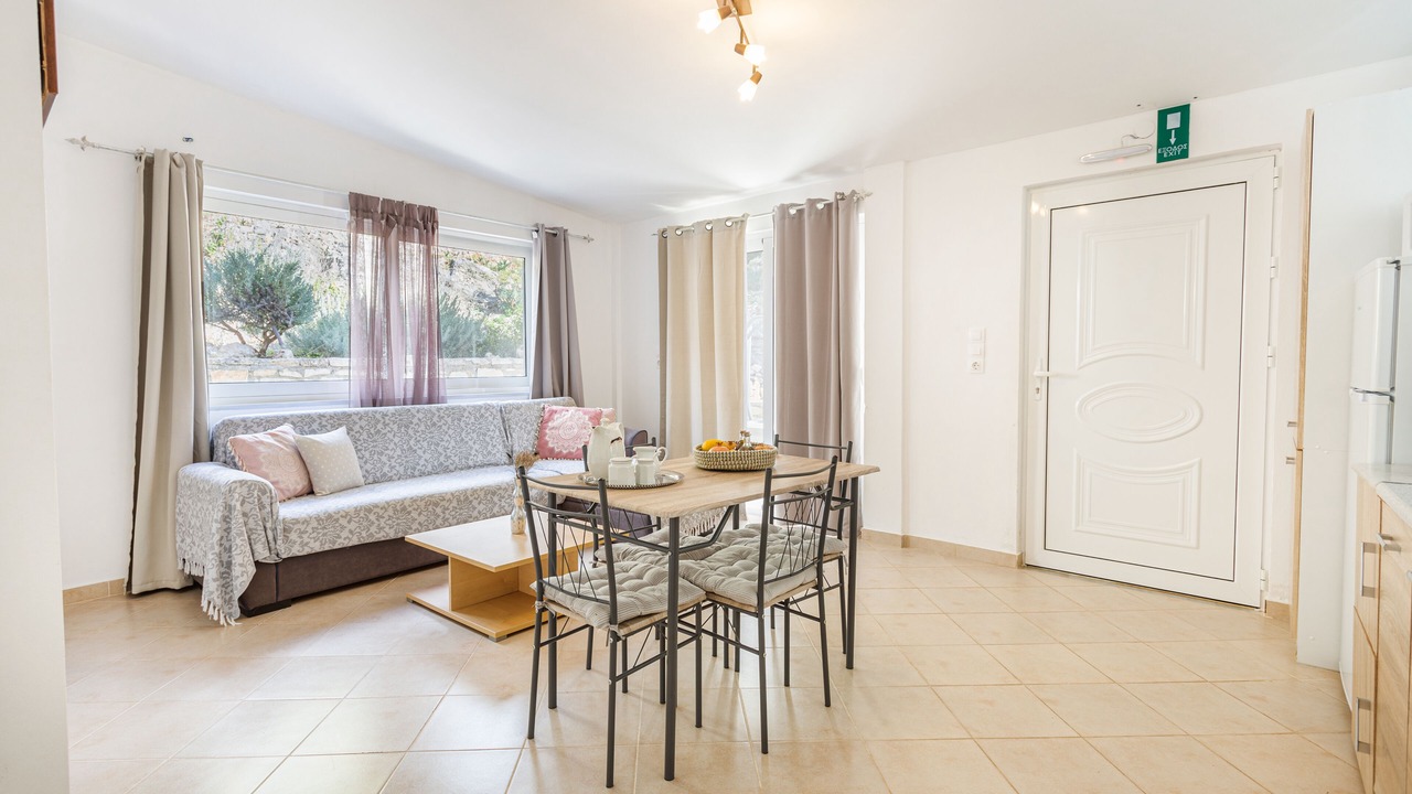 Photo of Livingroom in Exopoli