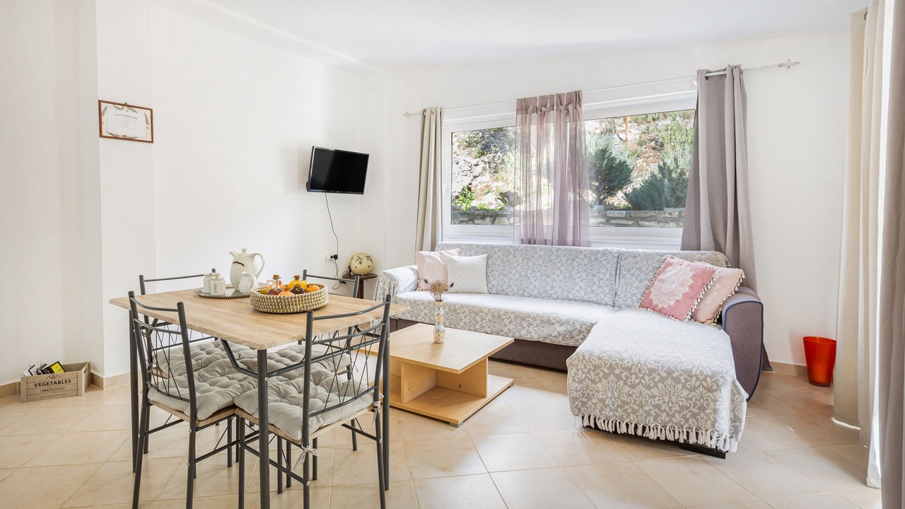Photo of Livingroom in Exopoli