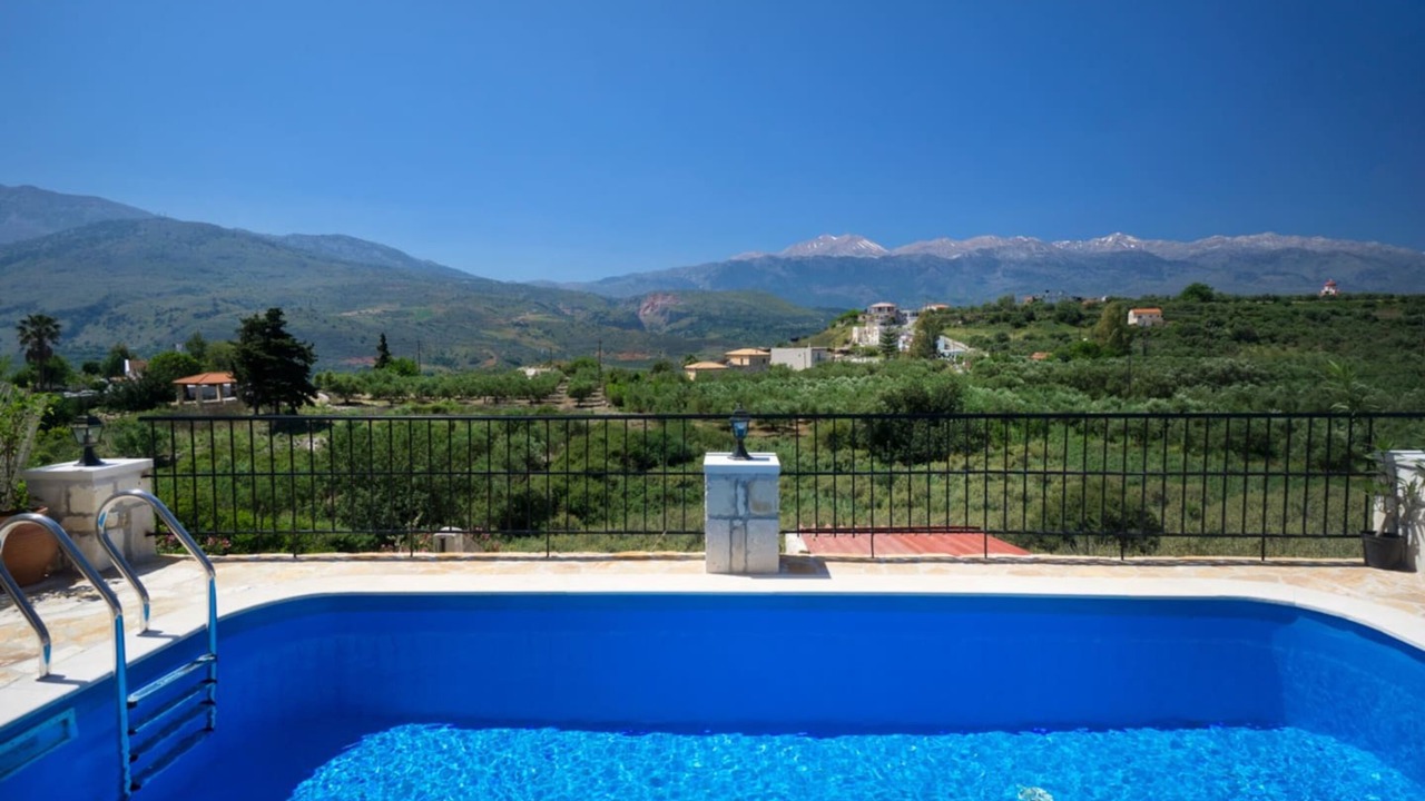 Photo of Outdoor in Exopoli
