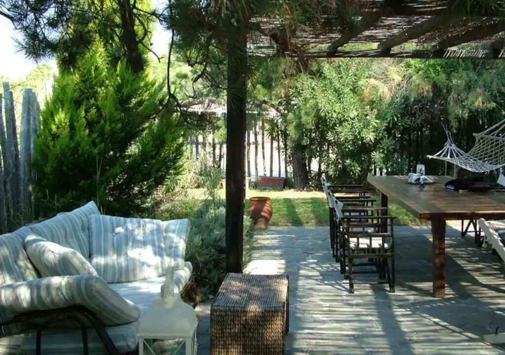 Photo of Outdoor in Elia