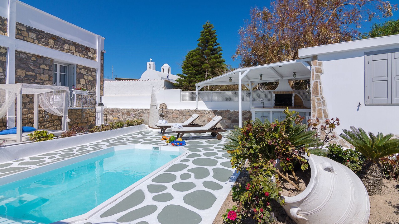 Photo of Outdoor in Adamas