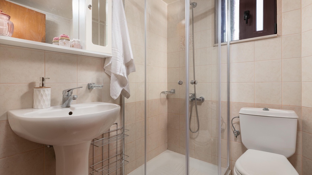 Photo of Bathroom in South Rhodes