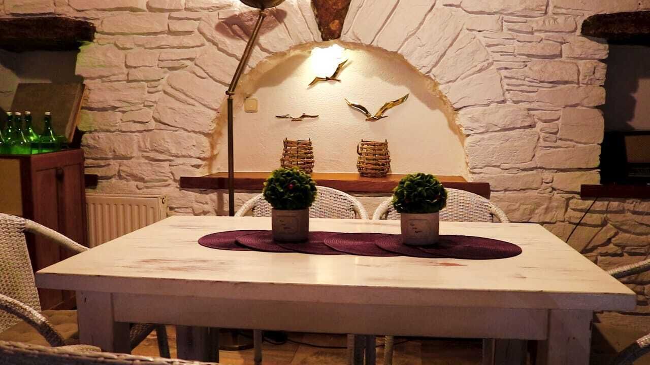 Photo of Others in Pisses