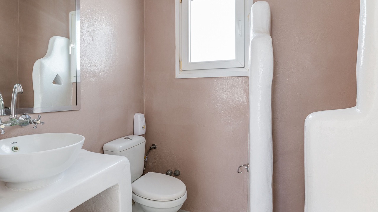 Photo of Bathroom in Kionia