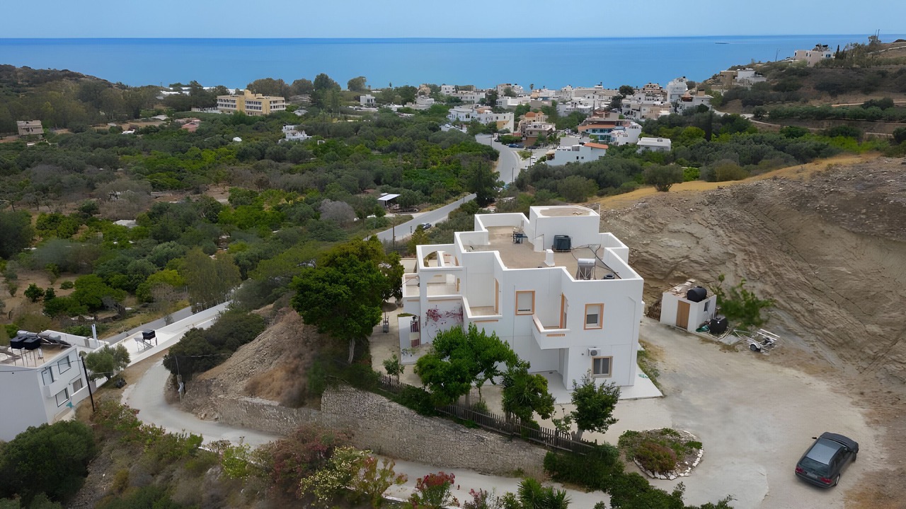 Photo of Outdoor in Mirtos
