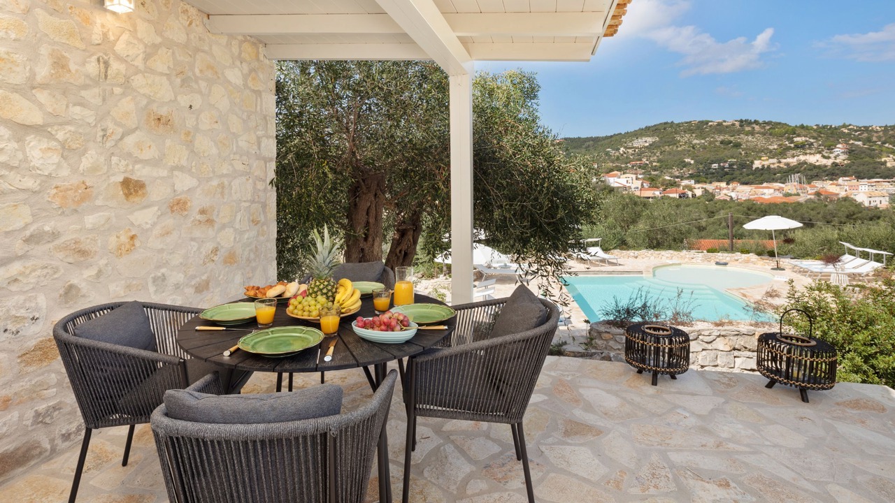 Photo of Others in Gaios