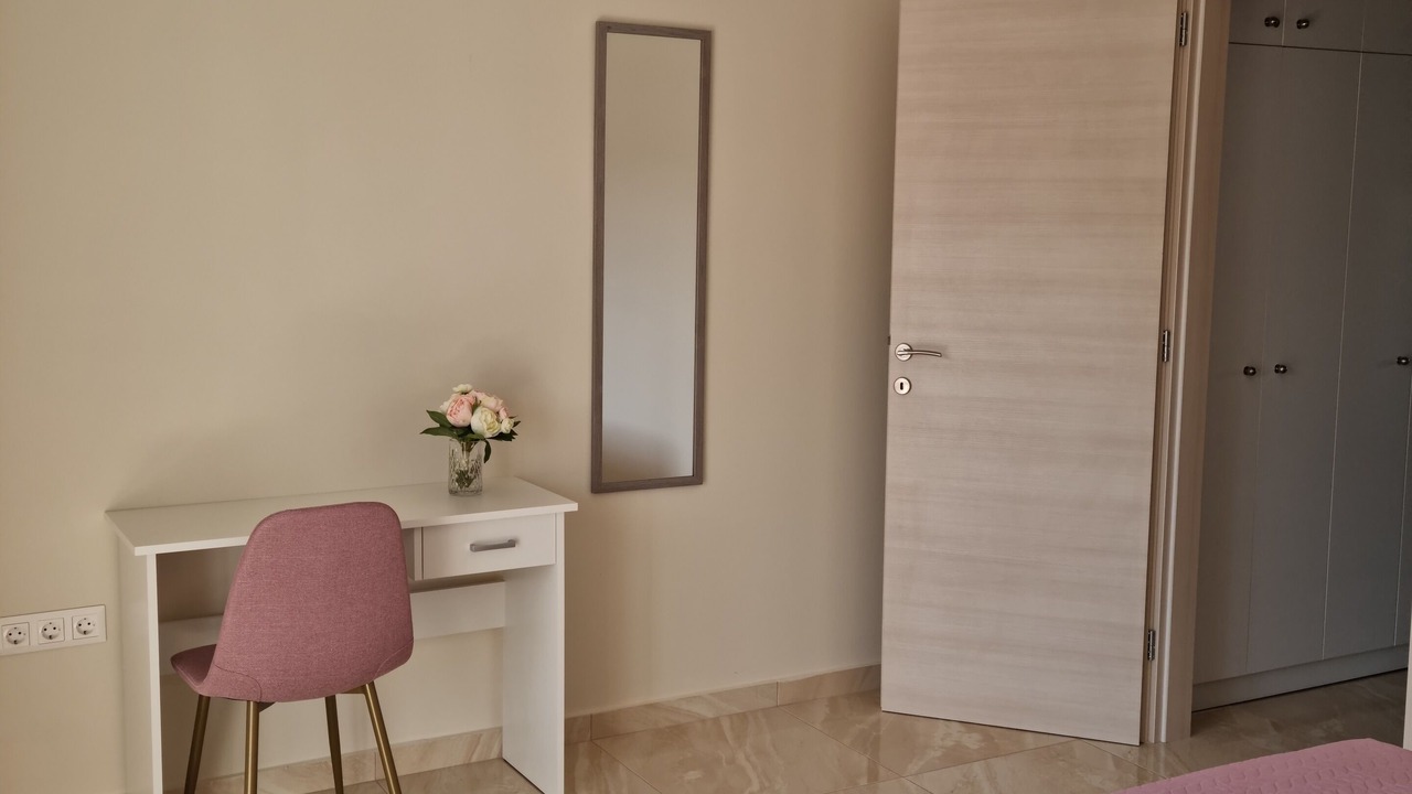 Photo of Bedroom in Petaloudes