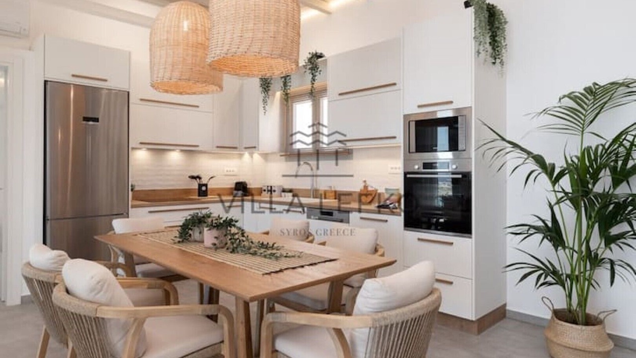 Photo of Kitchen in Megas Gialos