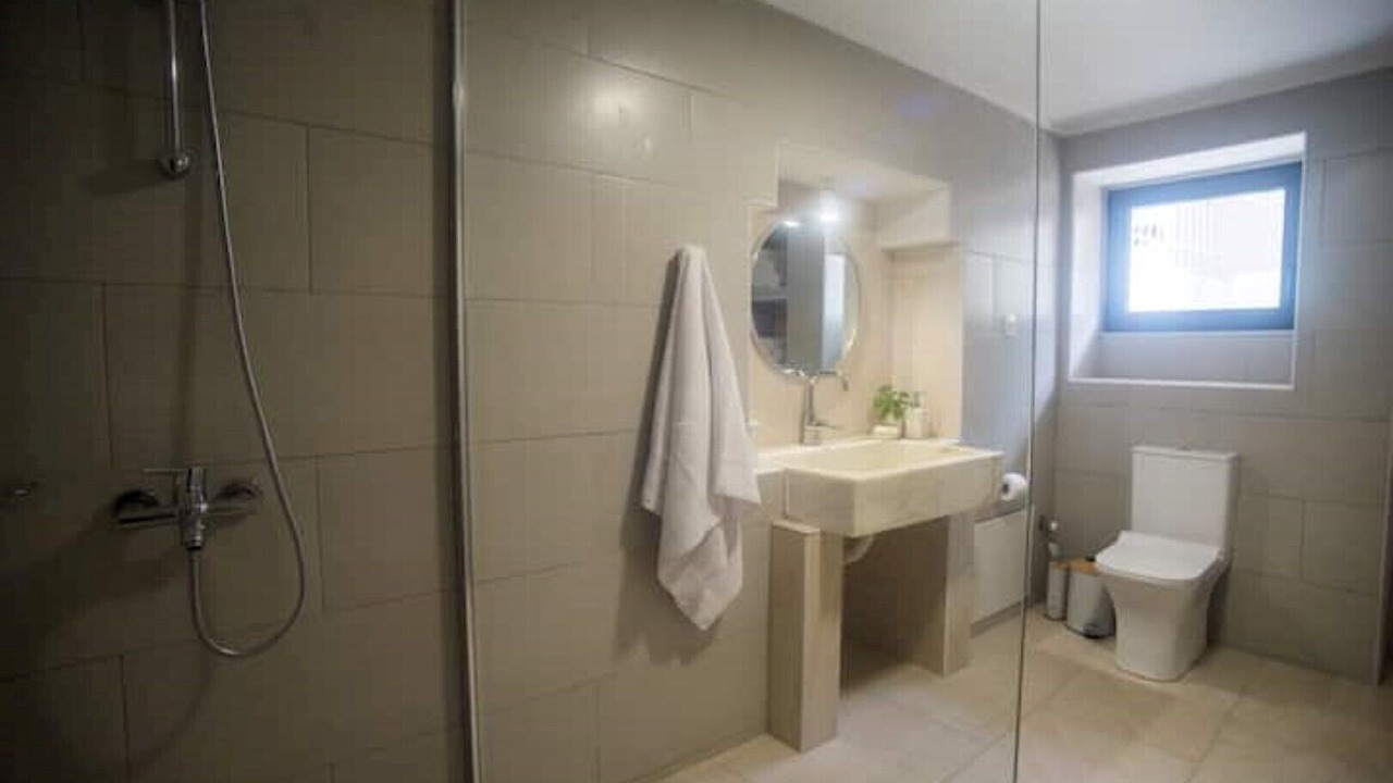 Photo of Bathroom in Halepa