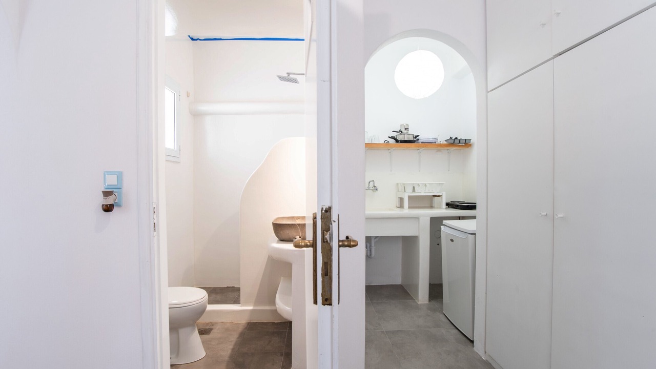 Photo of Bathroom in Paros