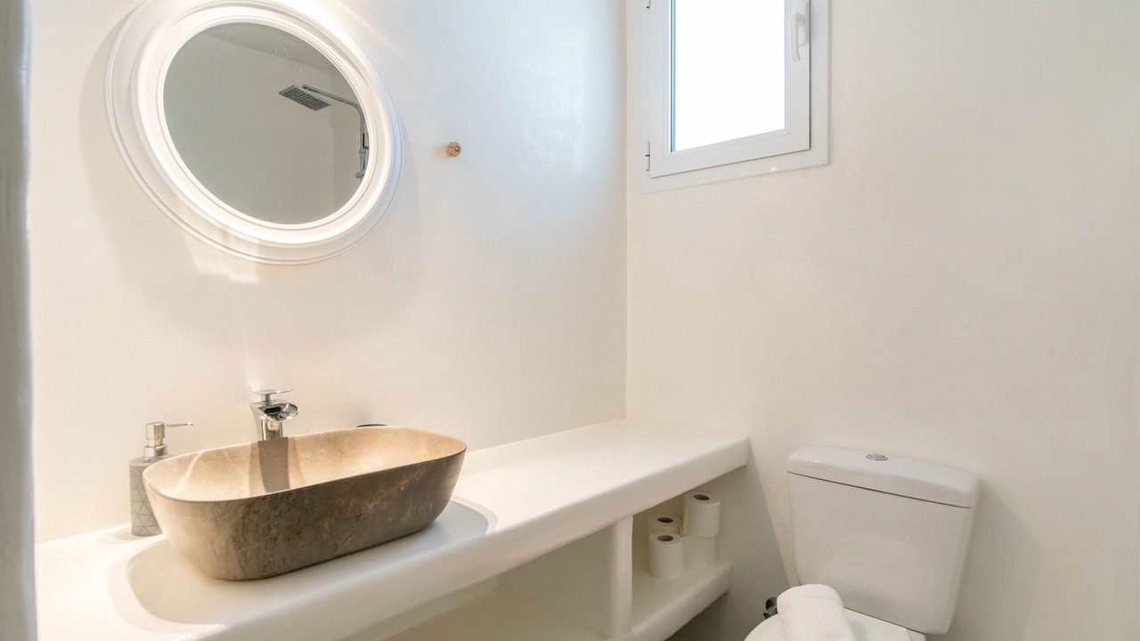Photo of Bathroom in Paros