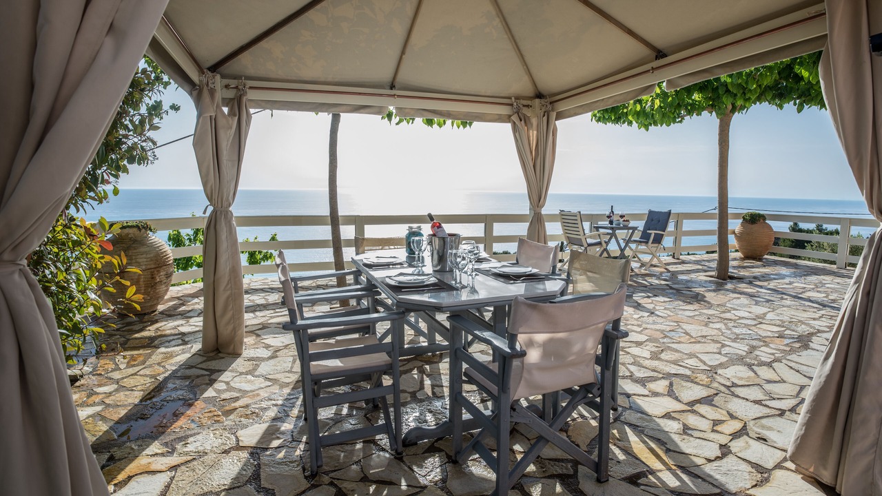 Photo of Outdoor in Evgiros