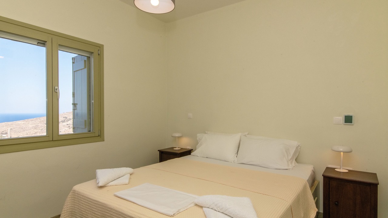 Photo of Bedroom in Exomvourgo