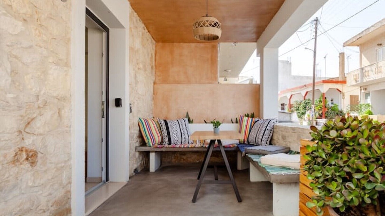Photo of Patio Balcony in Perama