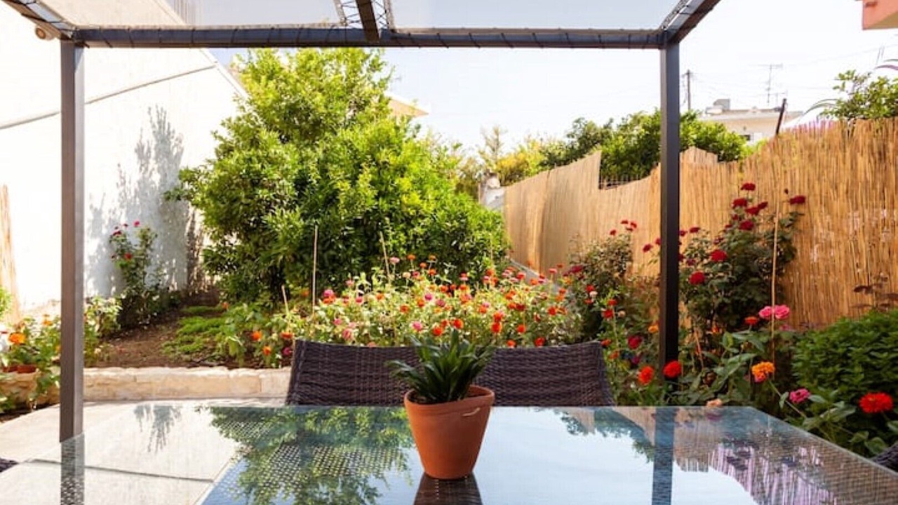 Photo of Outdoor in Perama