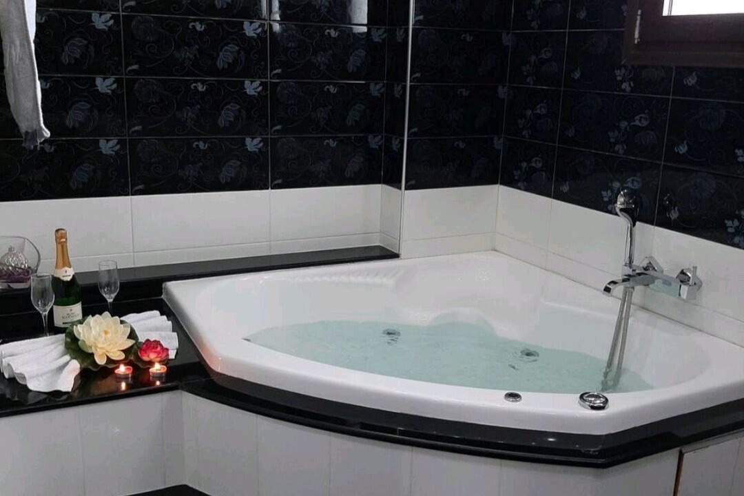 Photo of Bathroom in Petaloudes