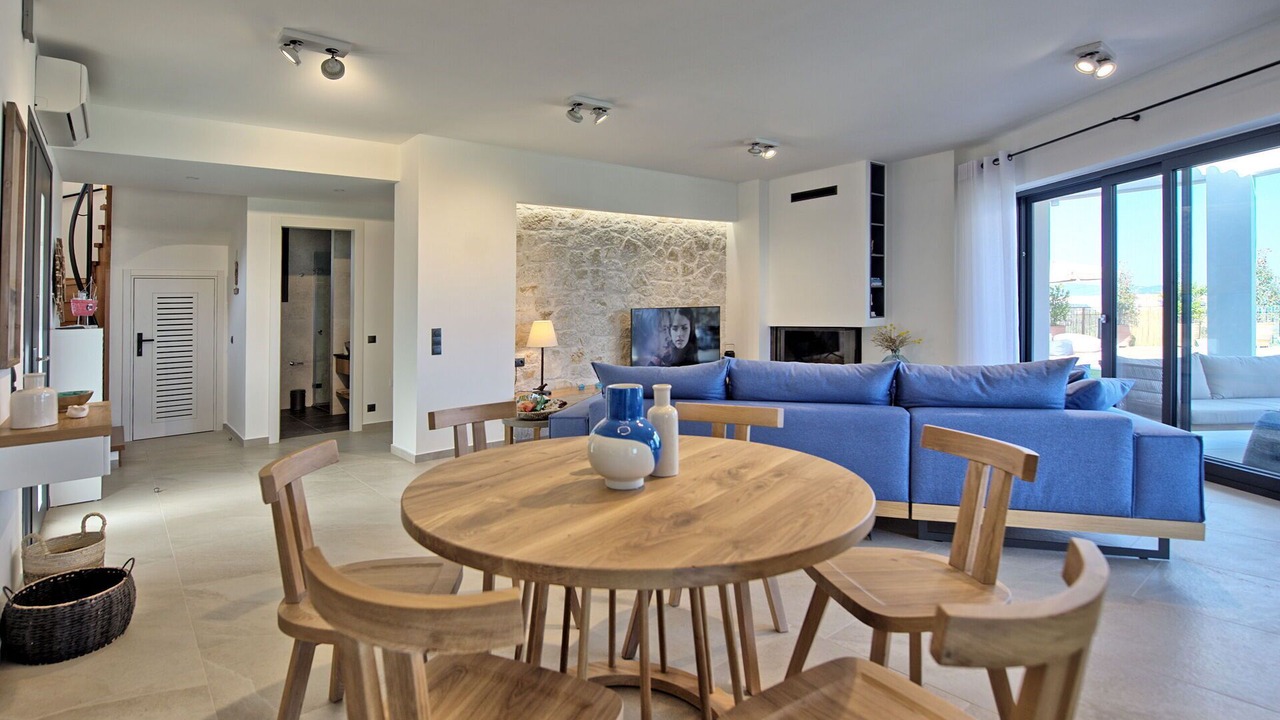 Photo of Bedroom in Almiros Beach