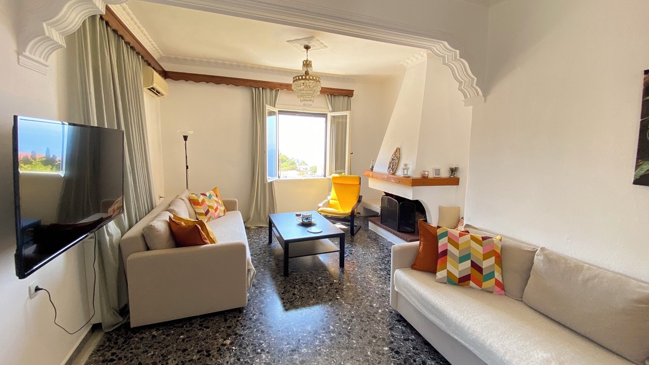 Photo of Livingroom in Glossa