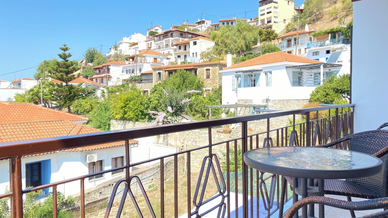 Photo of Outdoor in Glossa
