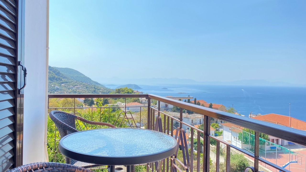 Photo of Outdoor in Glossa