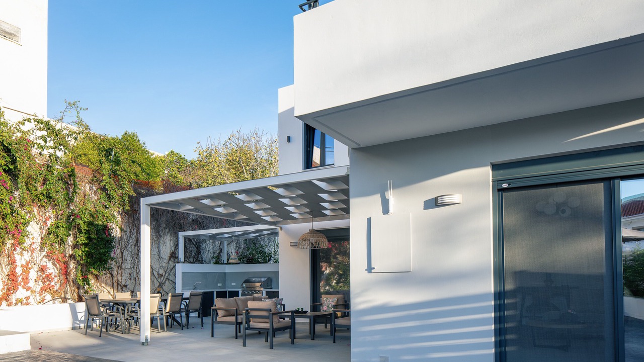 Photo of Outdoor in Prinos