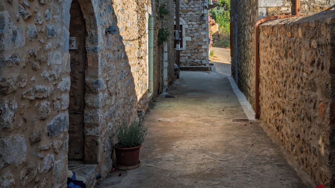 Photo of Outdoor in Lefktron