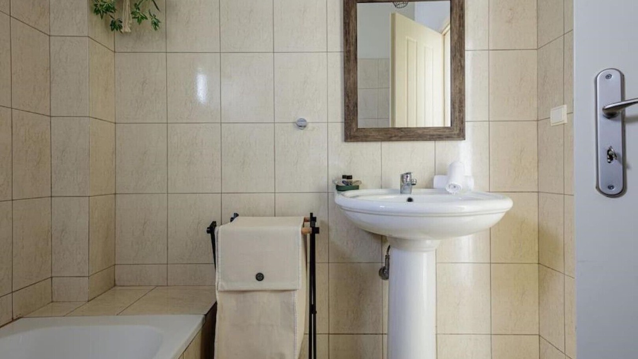 Photo of Bathroom in Megala Chorafia