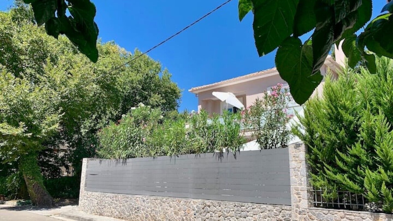 Photo of Outdoor in Aidhipsos