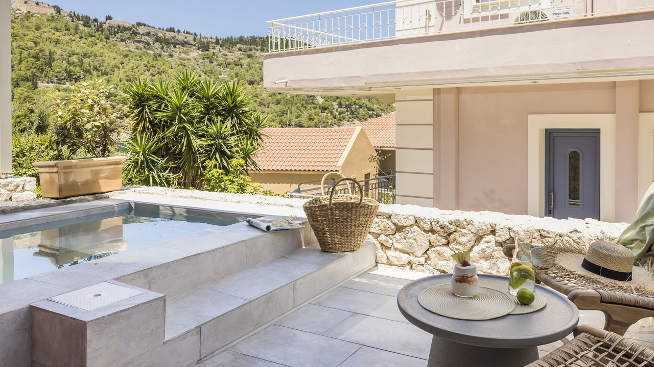 Photo of Bedroom in Assos