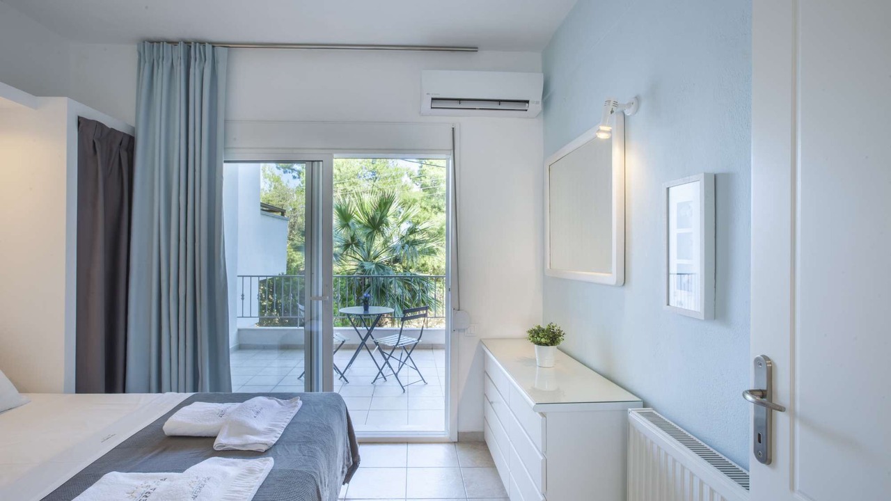 Photo of Bedroom in Neos Marmaras