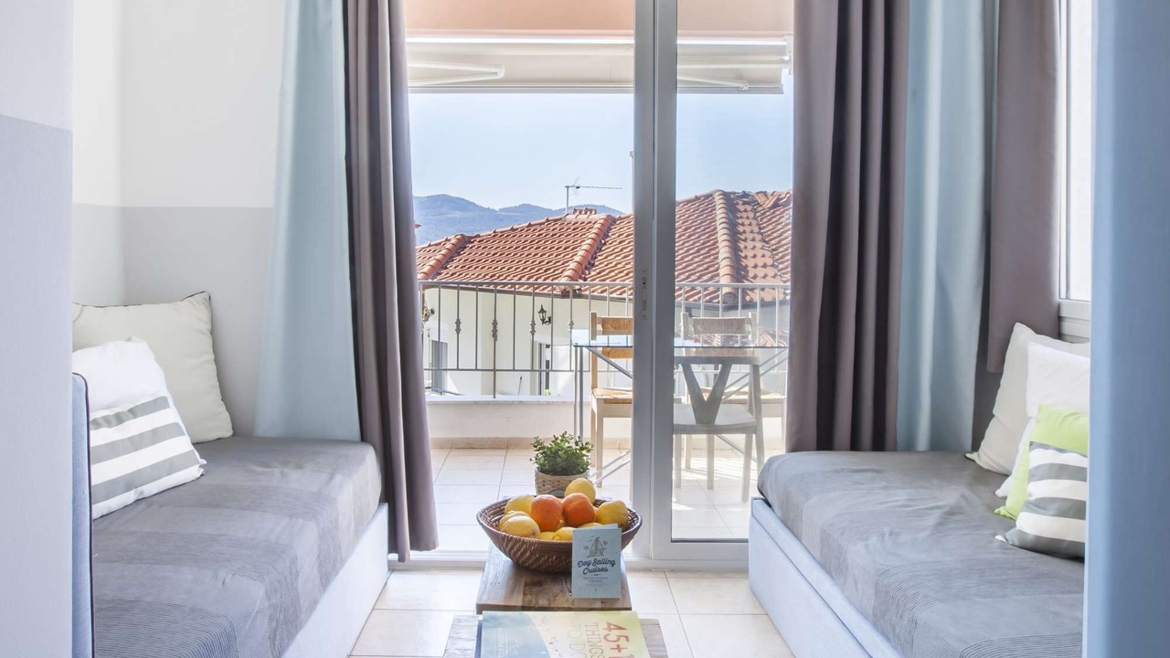 Photo of Livingroom in Neos Marmaras