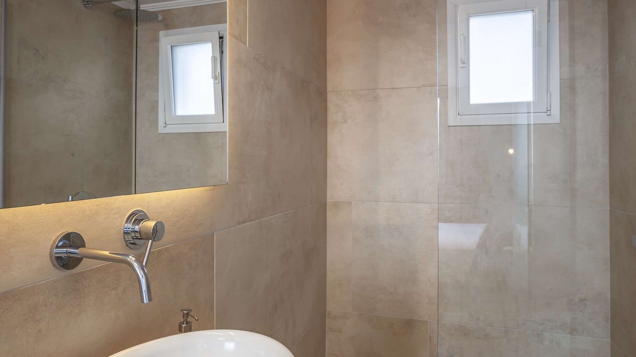 Photo of Bathroom in Neos Marmaras