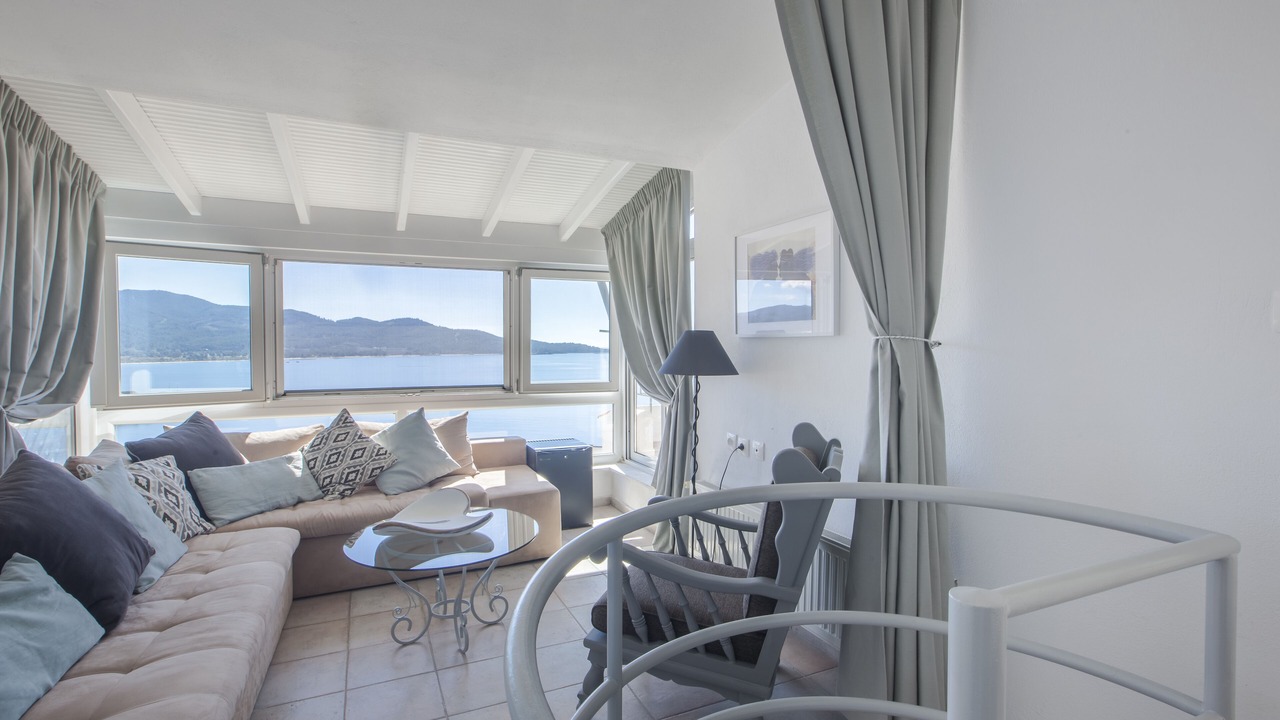 Photo of Livingroom in Neos Marmaras