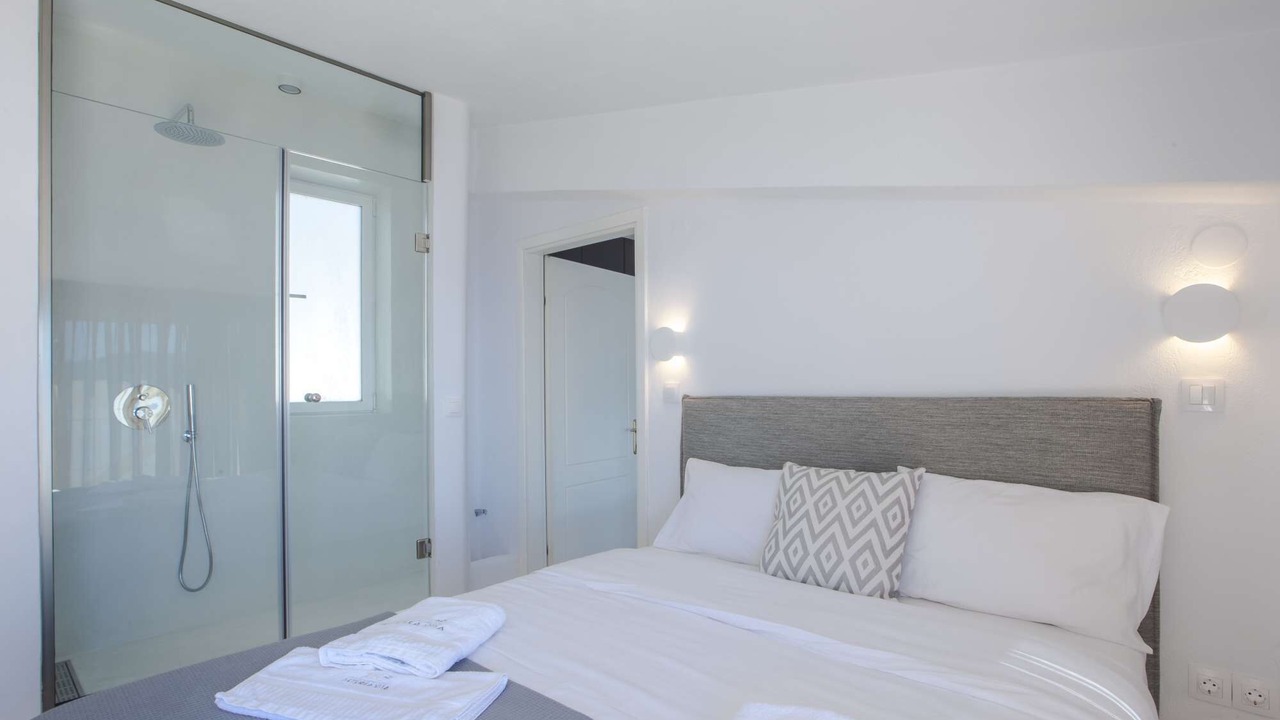 Photo of Bedroom in Neos Marmaras